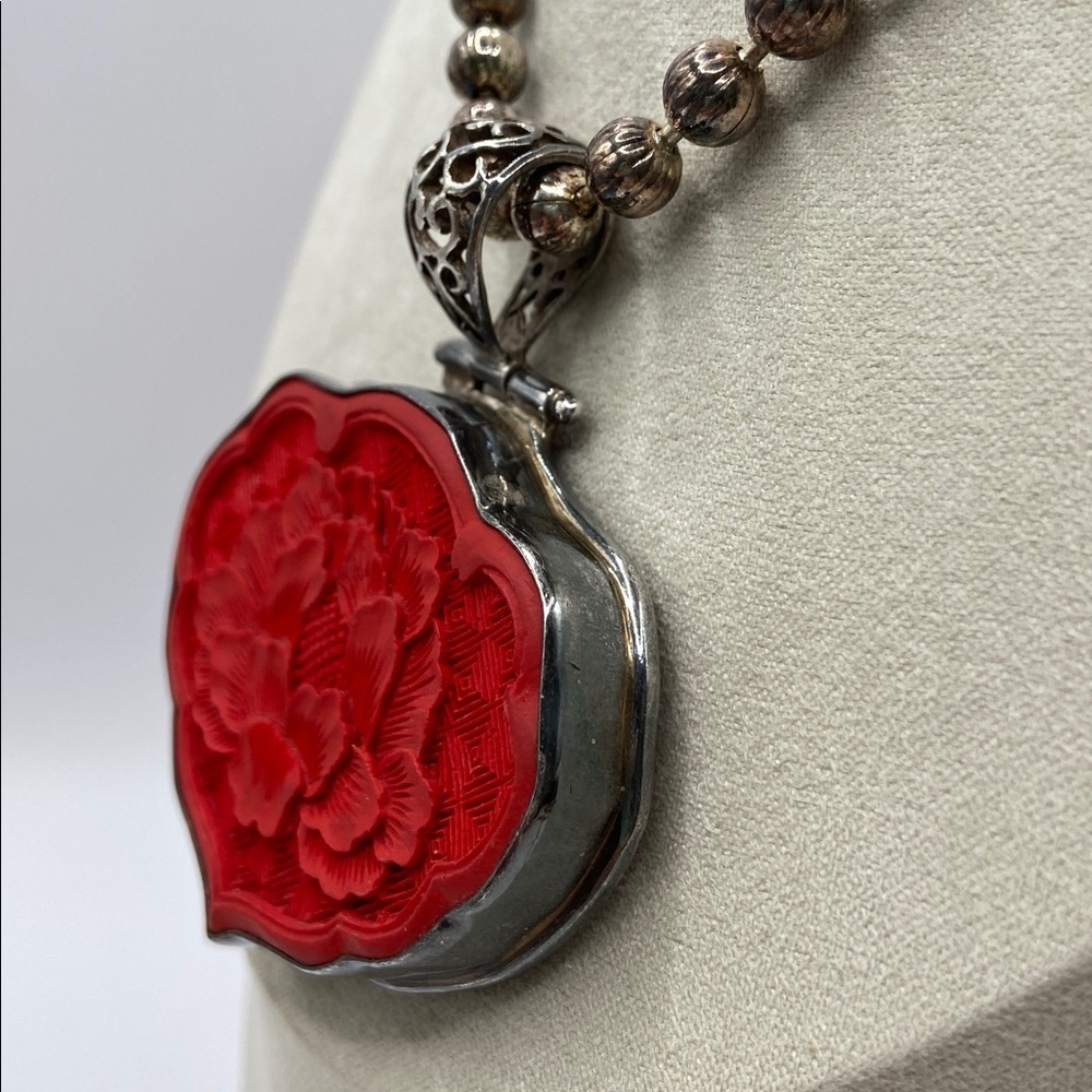 Vintage Sterling Silver Large Chinese Cinnabar Heart Shaped Pendant - Picture 8 of 10